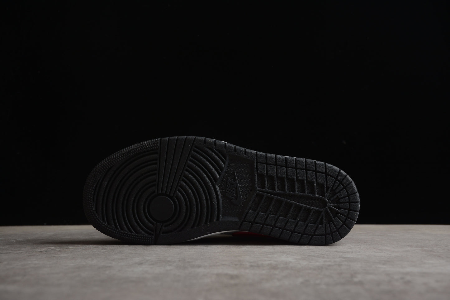 Nike Air Jordan 1 Low DC0774-004