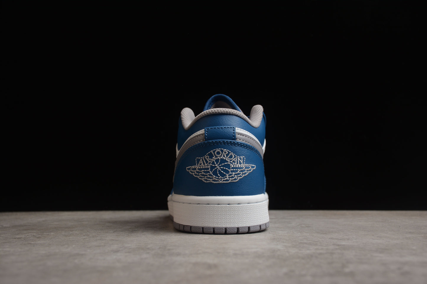 Nike Air Jordan 1 Low 553558-412