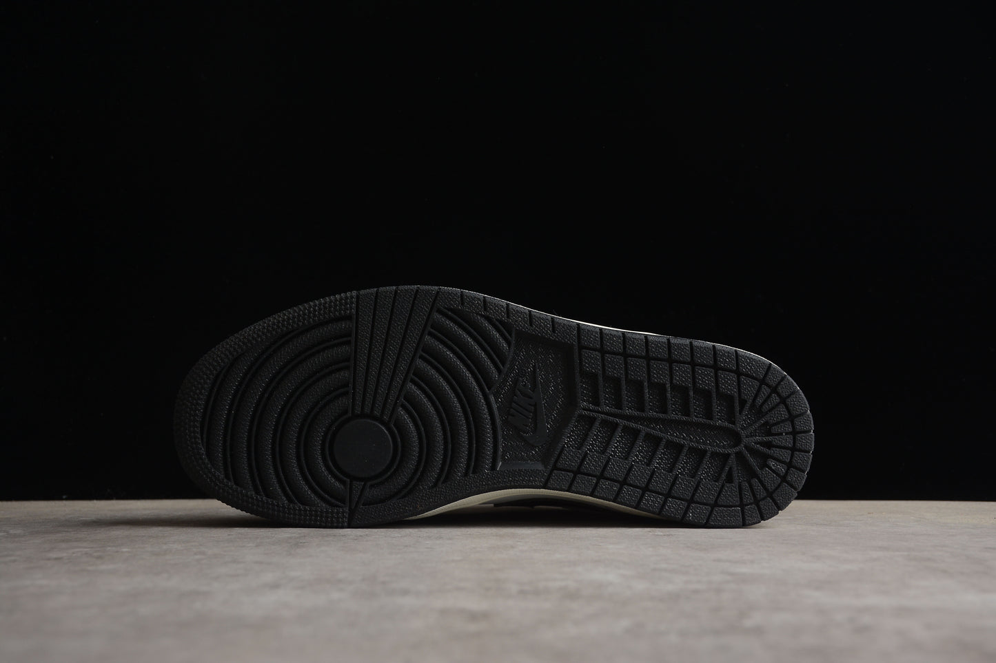 Nike Air Jordan 1 Low DO8244-003