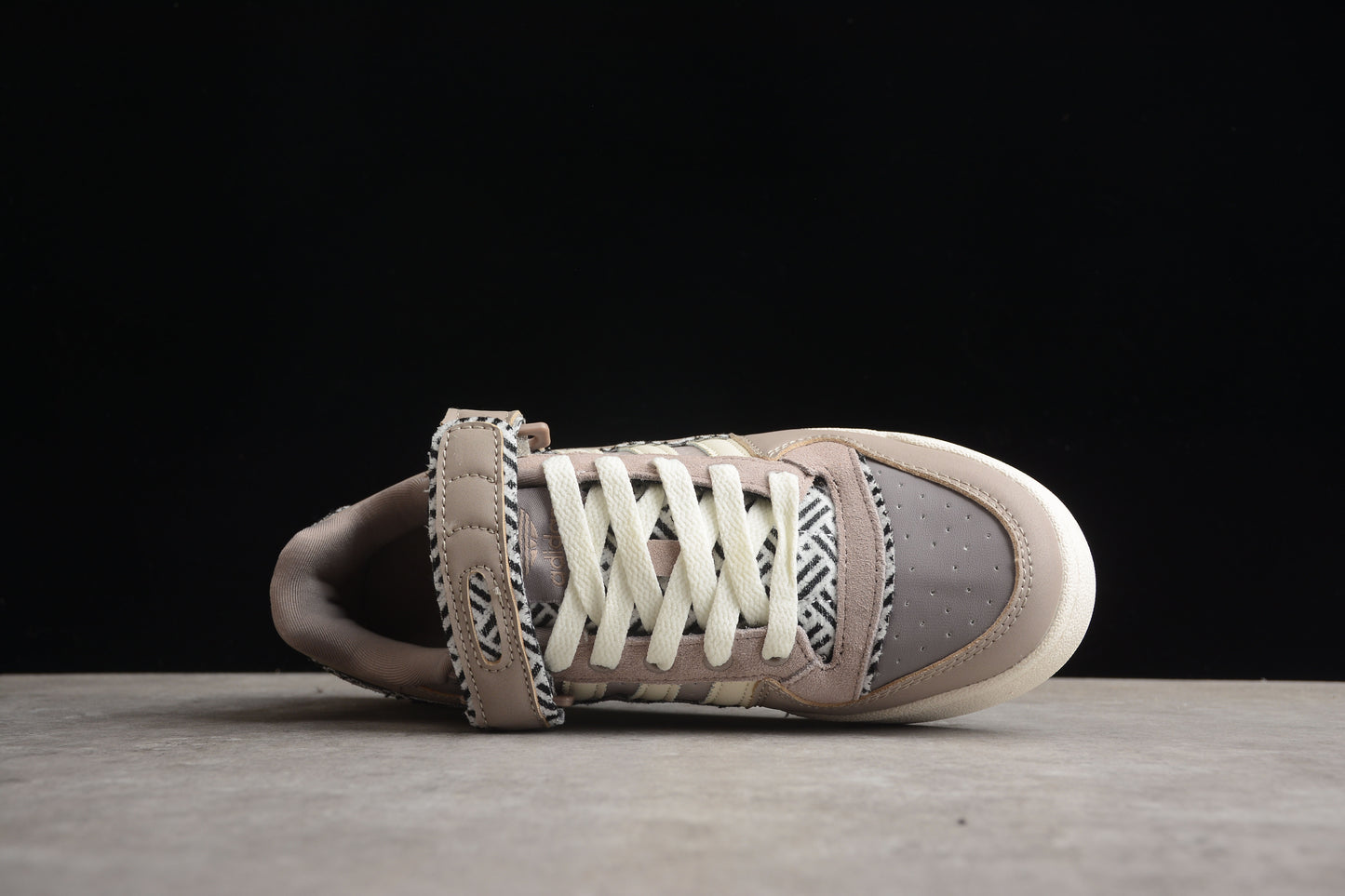 Adidas Forum 84 Low GY0020