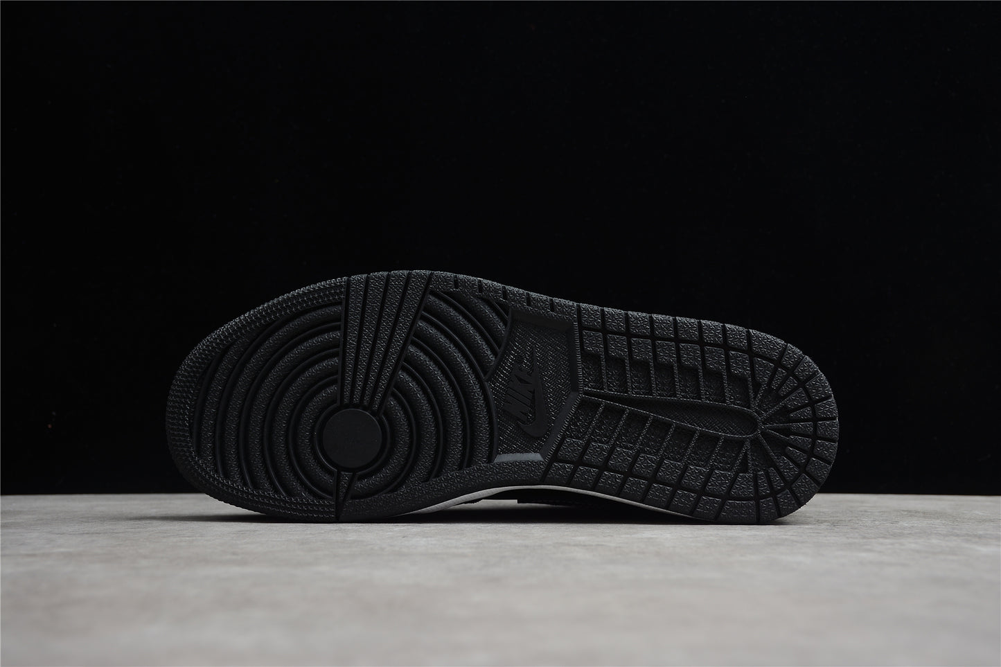 Nike Air Jordan 1 Low DD1650-001