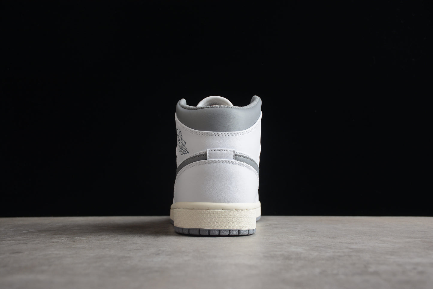 Nike Air Jordan 1 Low 554724-135