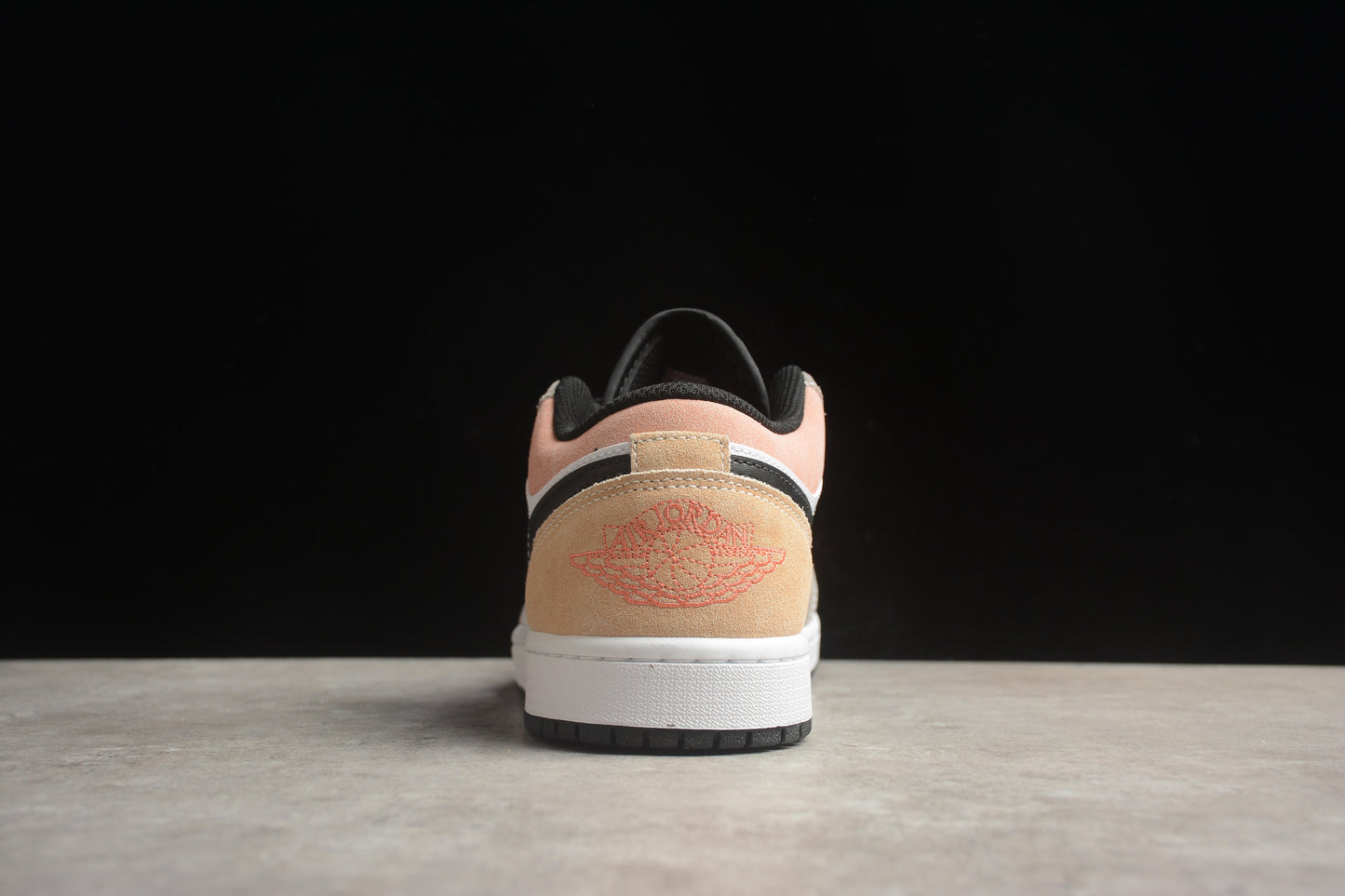 Nike Air Jordan 1 Low DX4334-008