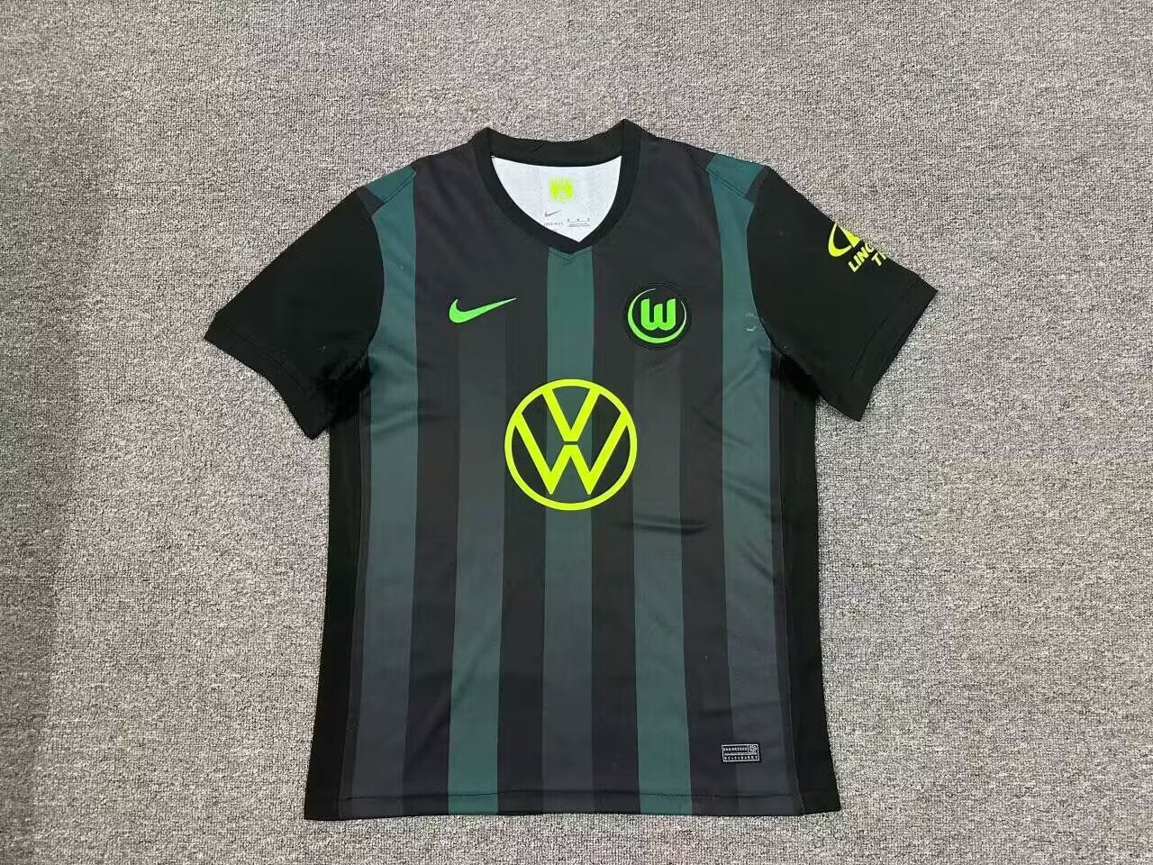 Wolfsburg 2024/25 Away