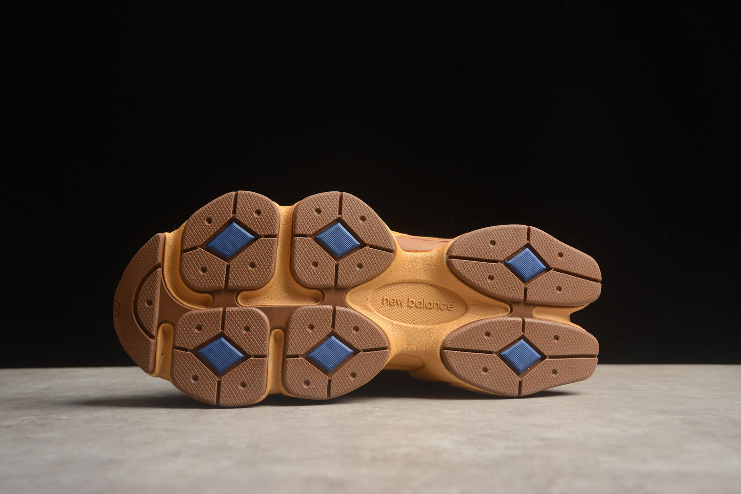 New Balance 9060 U9060RE