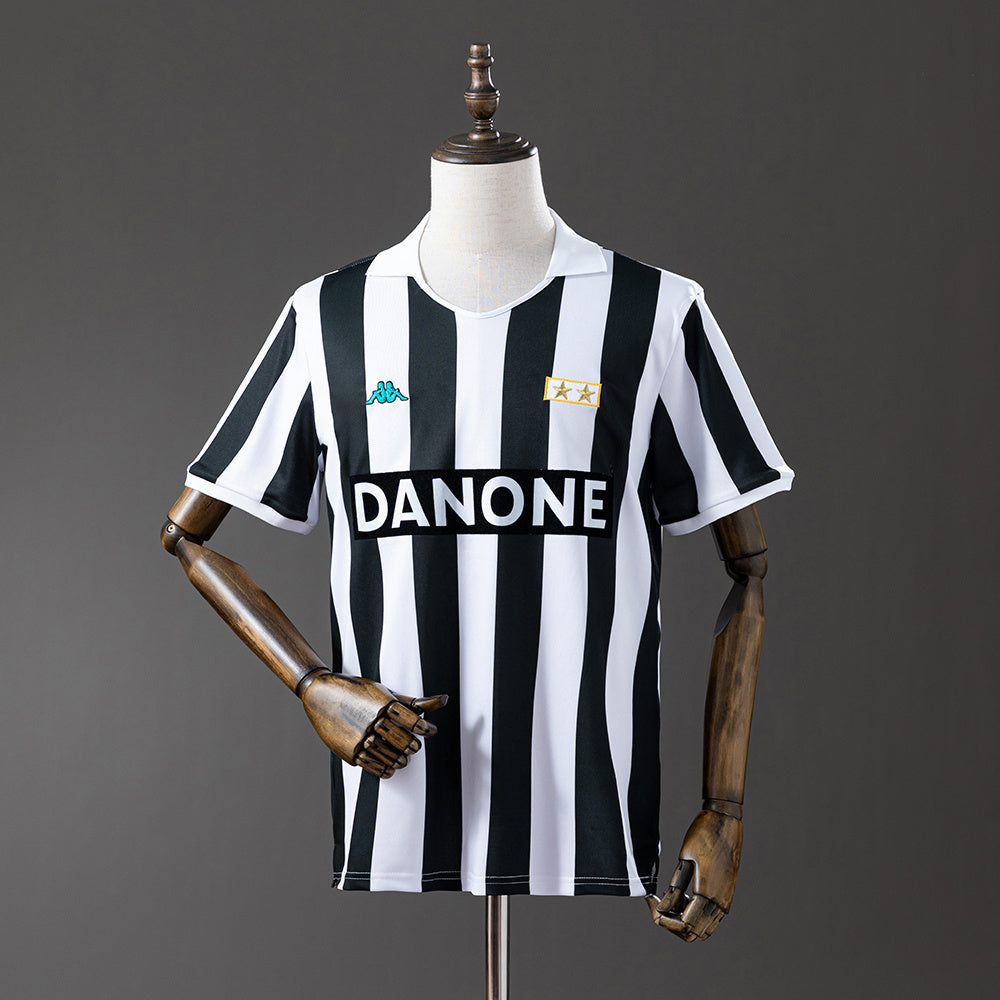 Juventus retro 1992/94 Home