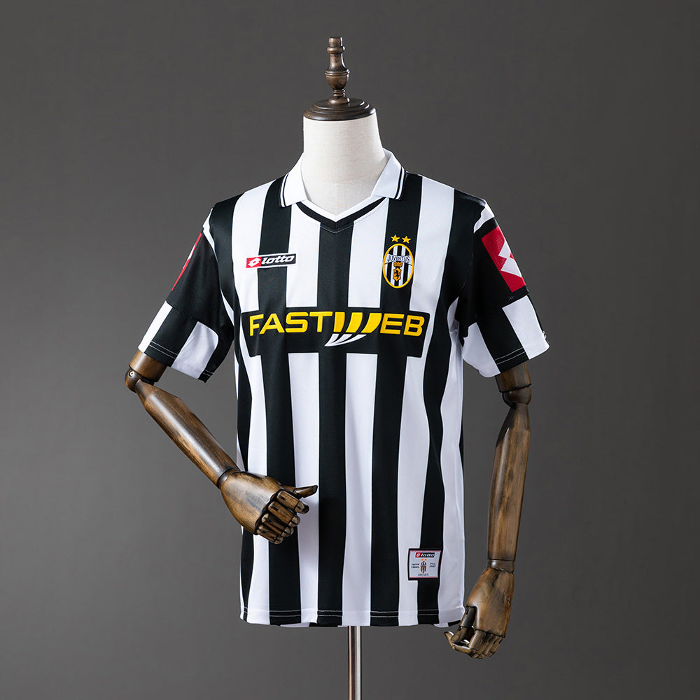 Juventus retro 2001/02 Home
