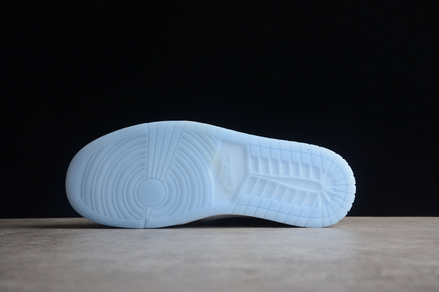 Nike Air Jordan 1 Low DV1309-100