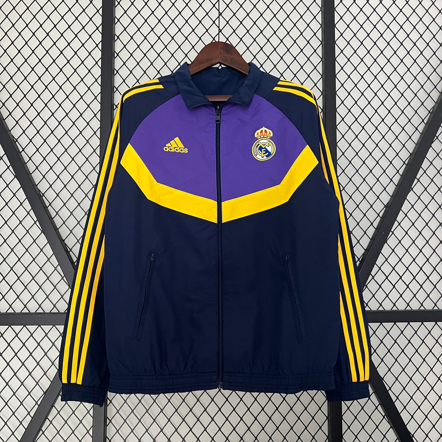 Real Madrid 2024-25 10 reversible