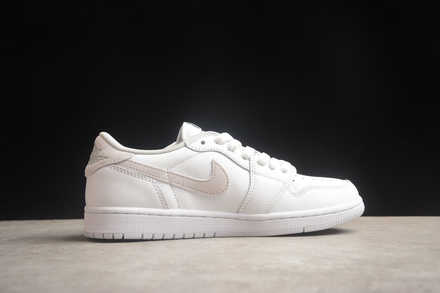Nike Air Jordan 1 Low CZ0790 100