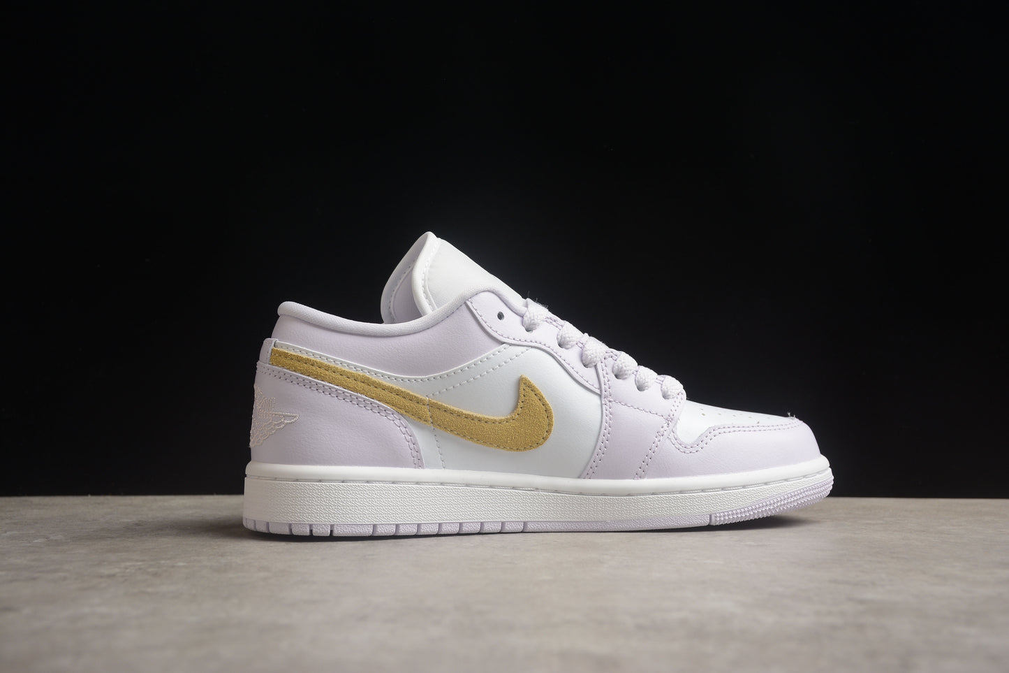 Nike Air Jordan 1 Low DC0774-501