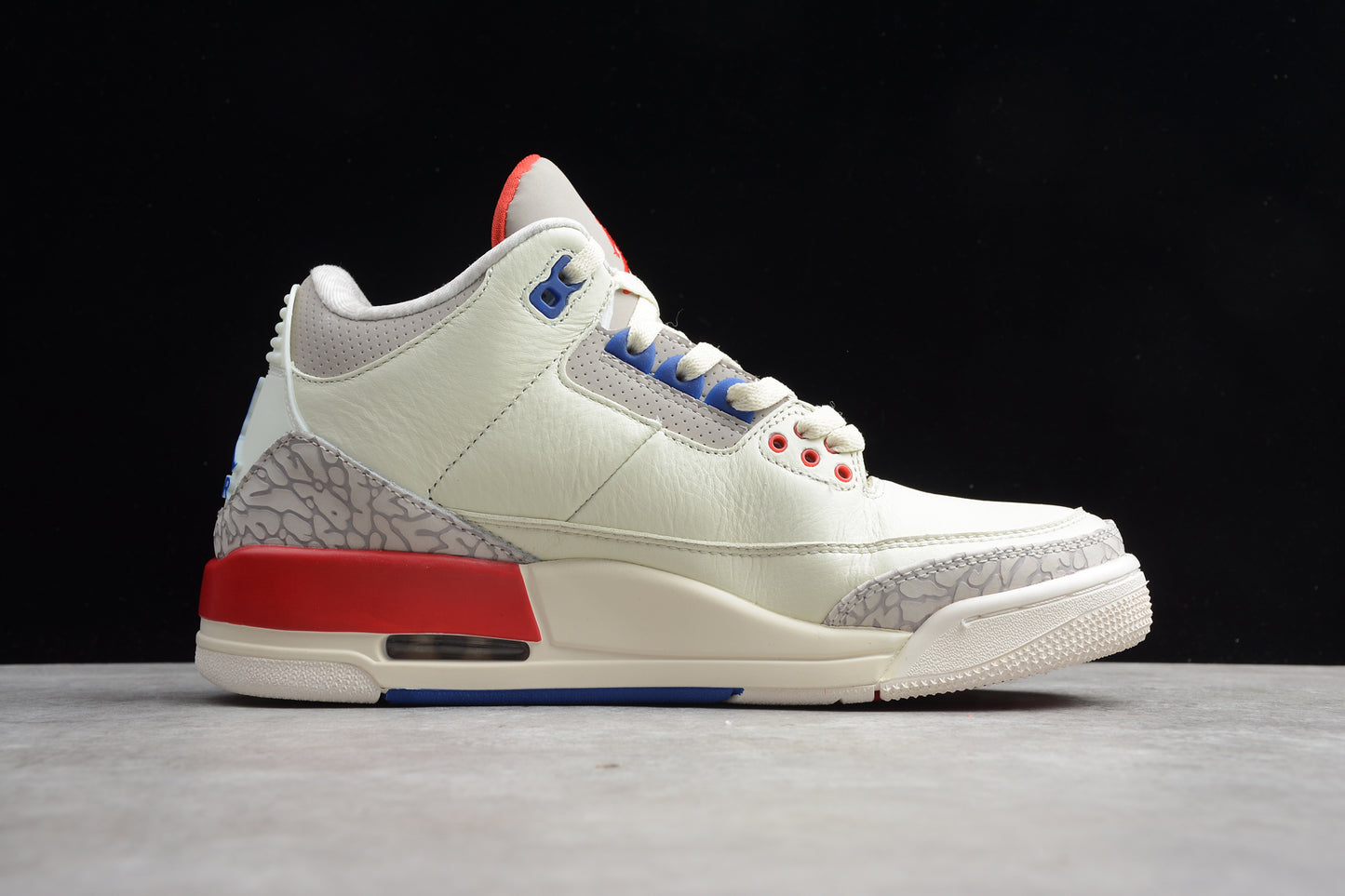 Air Jordan Retro AJ3136064-140
