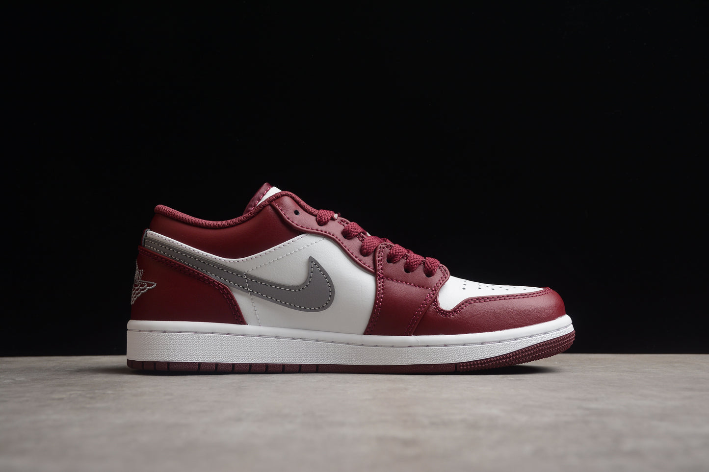 Nike Air Jordan 1 Low 553558-615