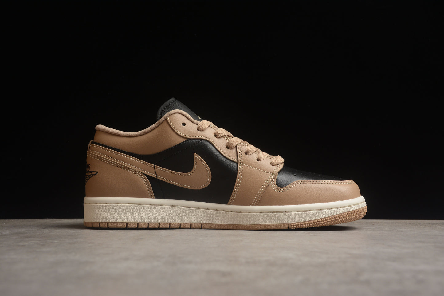 Nike Air Jordan 1 Low DC0774 201