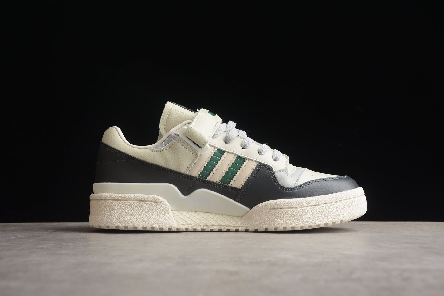 Adidas Forum 84 Low HQ6938