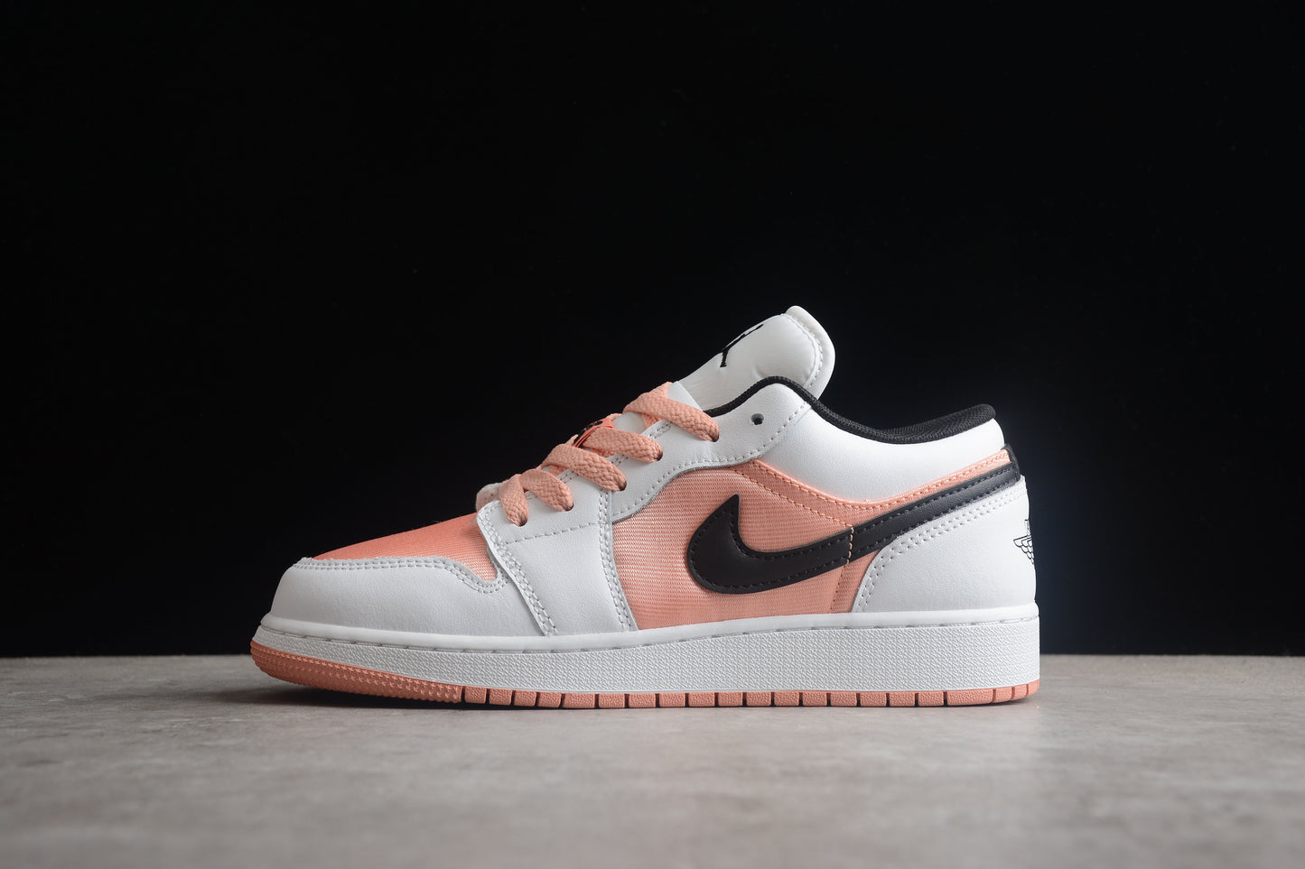 Nike Air Jordan 1 Low DM8960-801