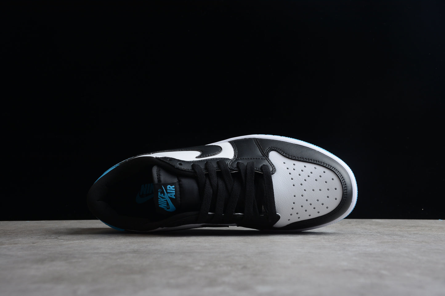 Nike Air Jordan 1 Low CZ0790 104