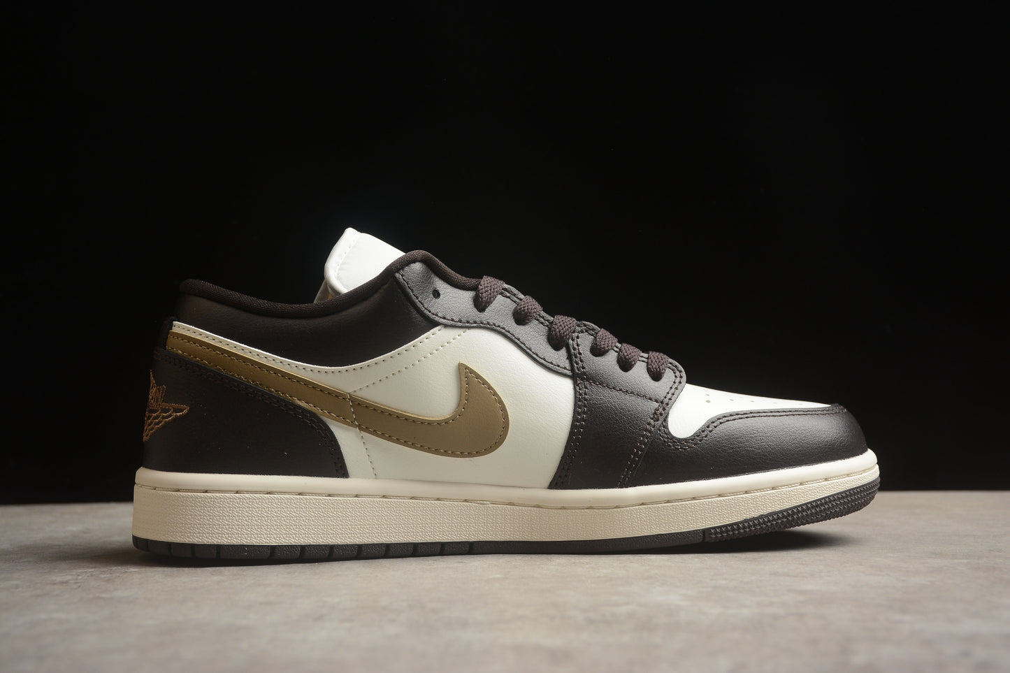 Nike Air Jordan 1 Low DC0774 200