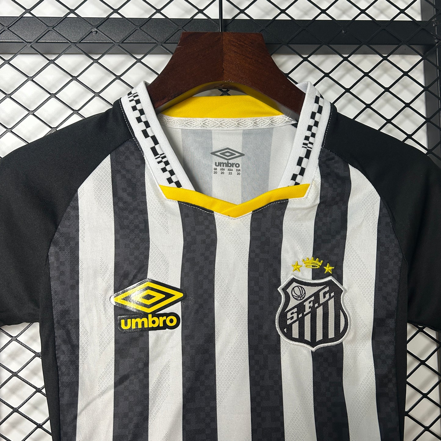 Santos Brazil 2025/26 Away Kids Version