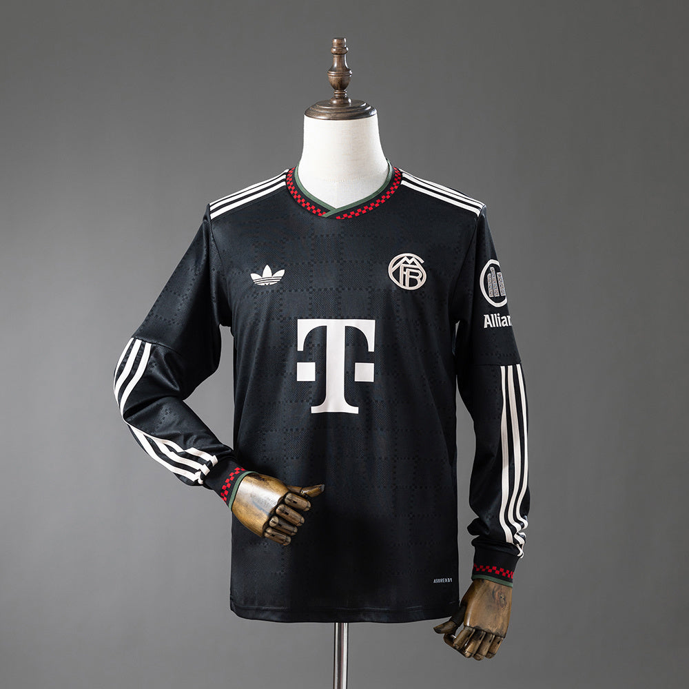 Bayern Munich 2025/26 Third Fan Version Manga Larga