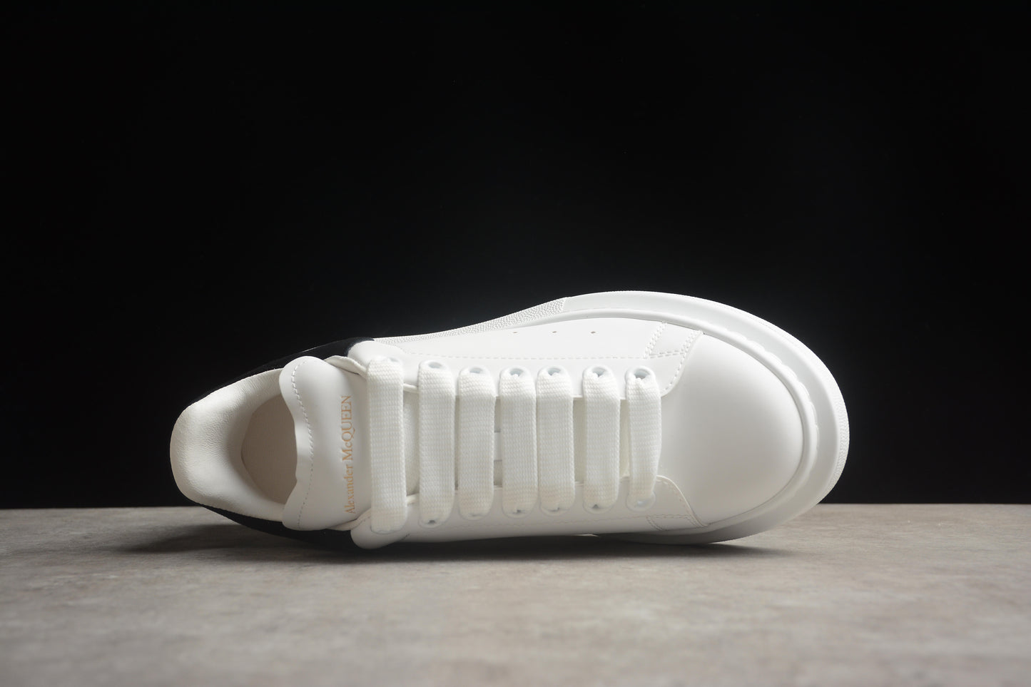 Alexander McQueen 4
