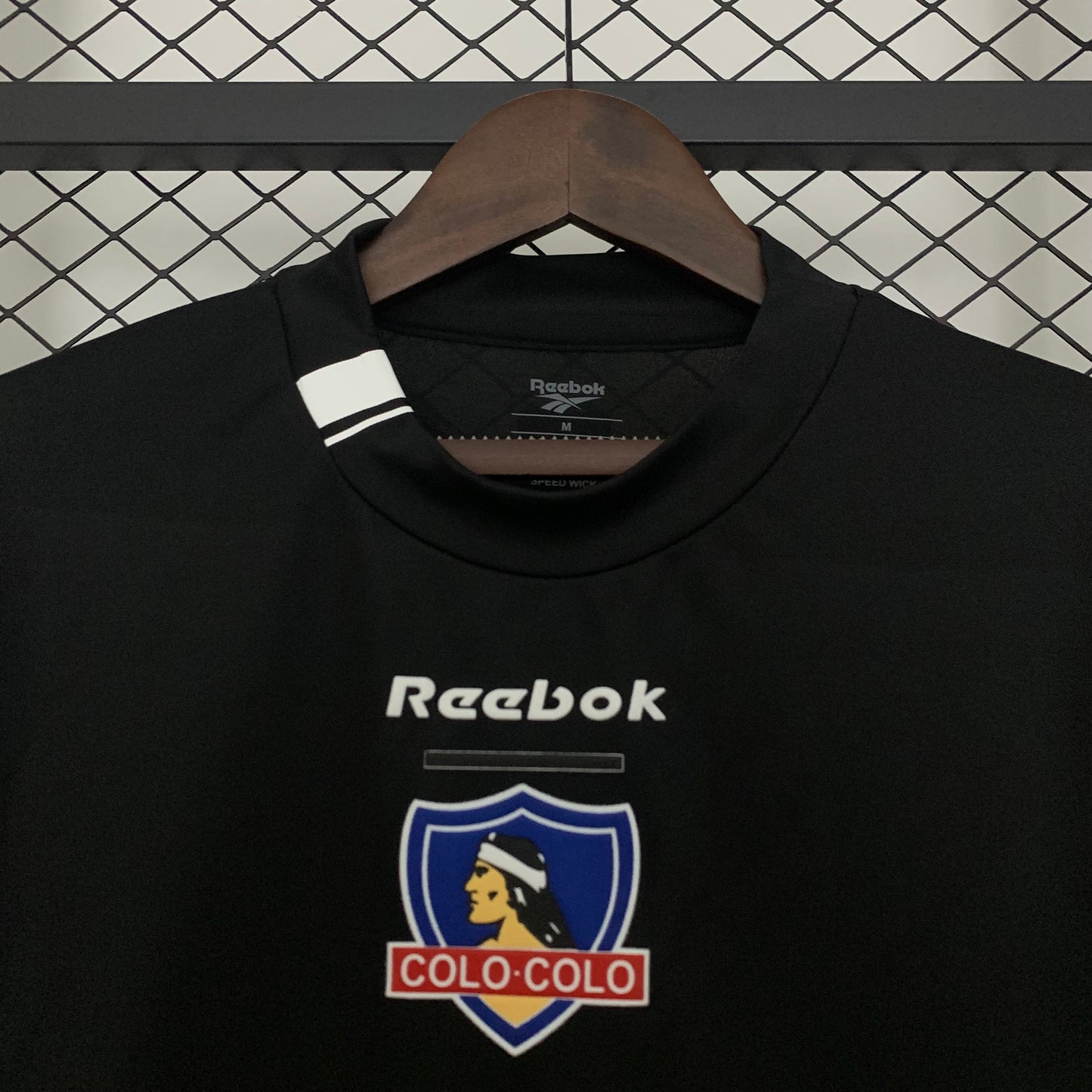 Colo Colo retro 2004 Away