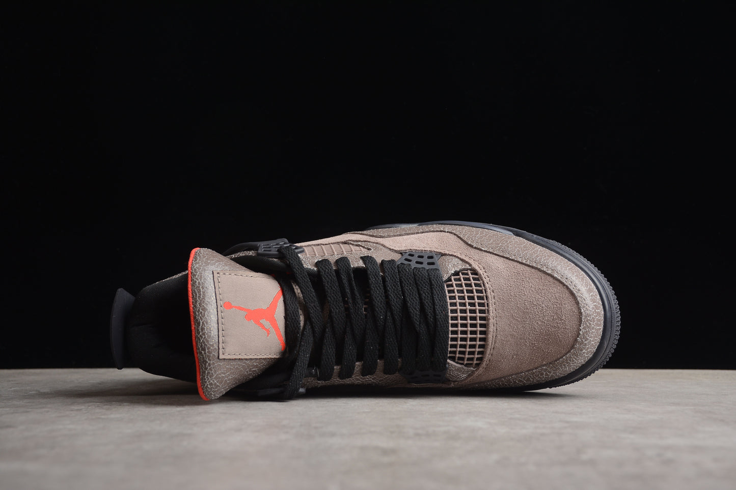 Air Jordan 4 Retro DB0732-200