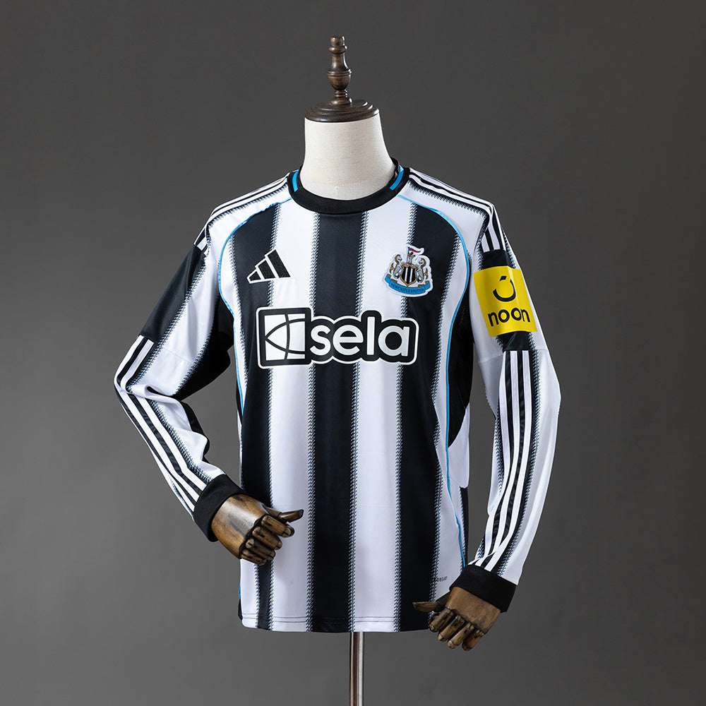 Newcastle United 2025/26 Home Fan Version Manga Larga
