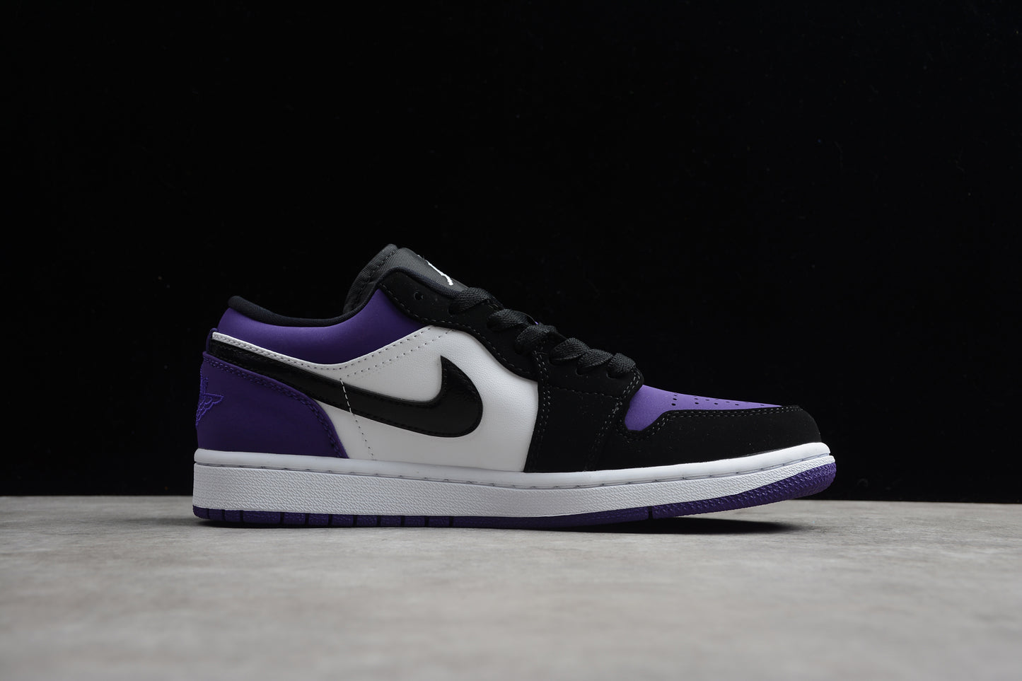 Nike Air Jordan 1 Low 553558-125