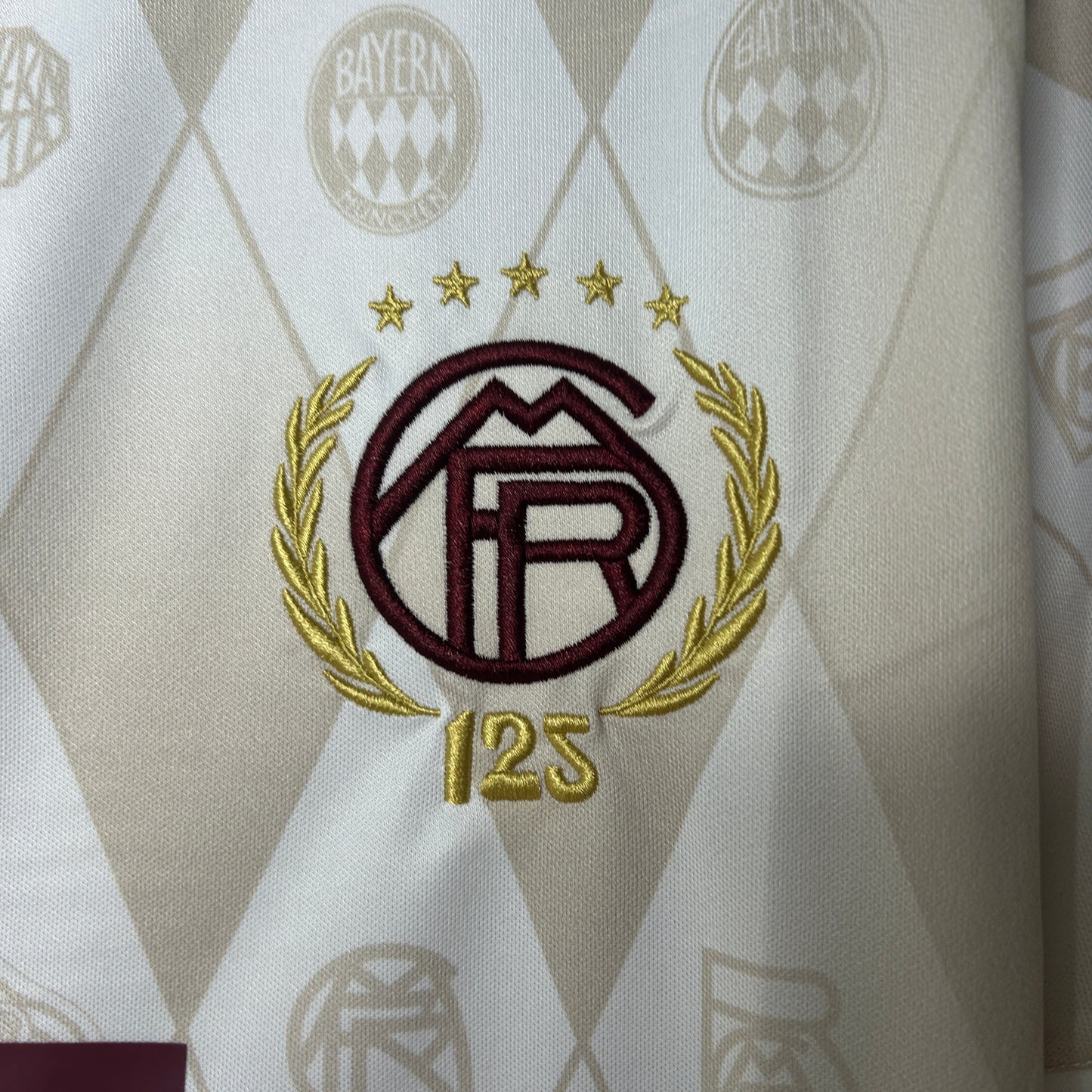 Bayern Munich 2025/26 Edición Especial