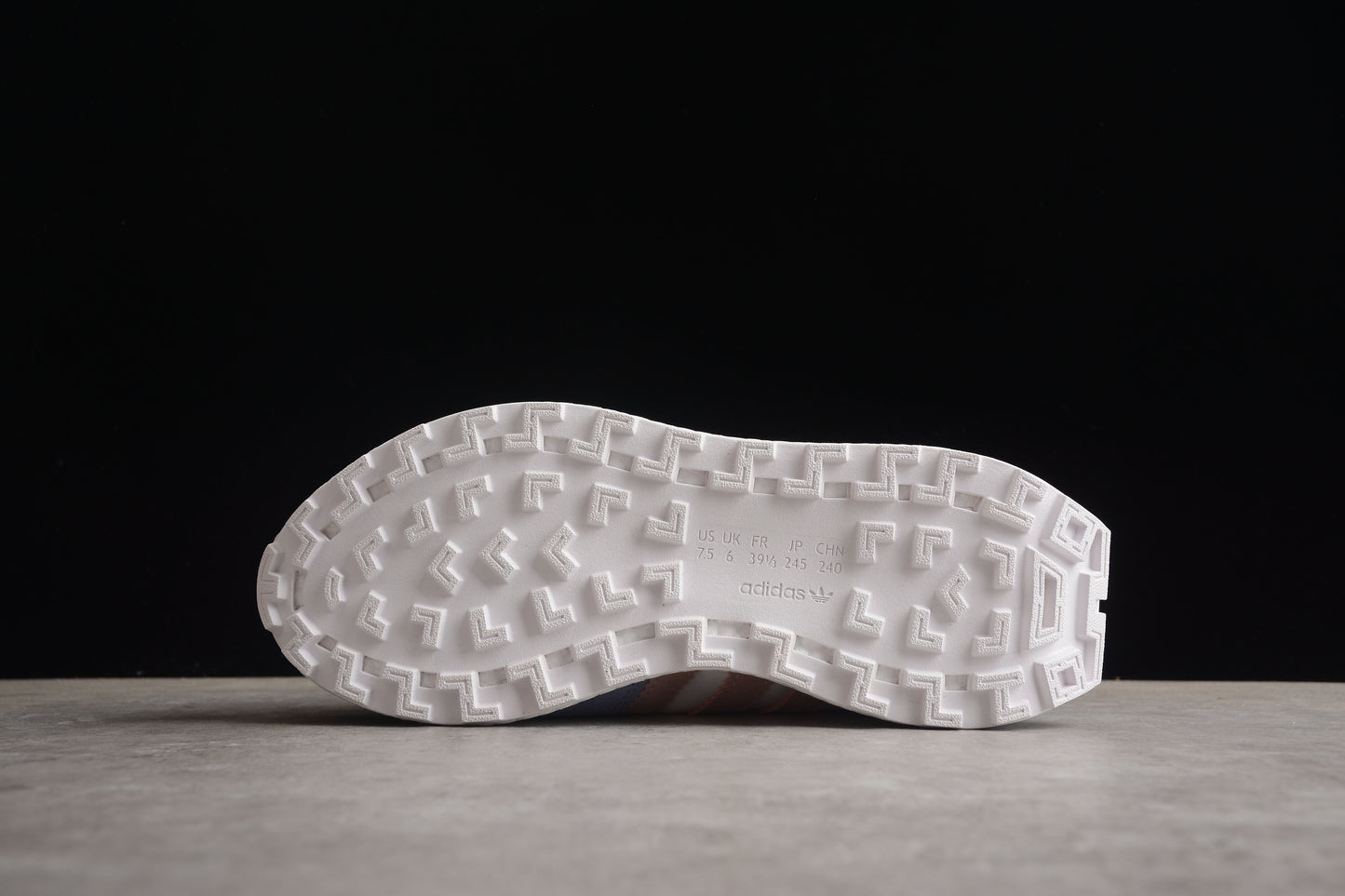 Adidas Retropy E5 HP7743