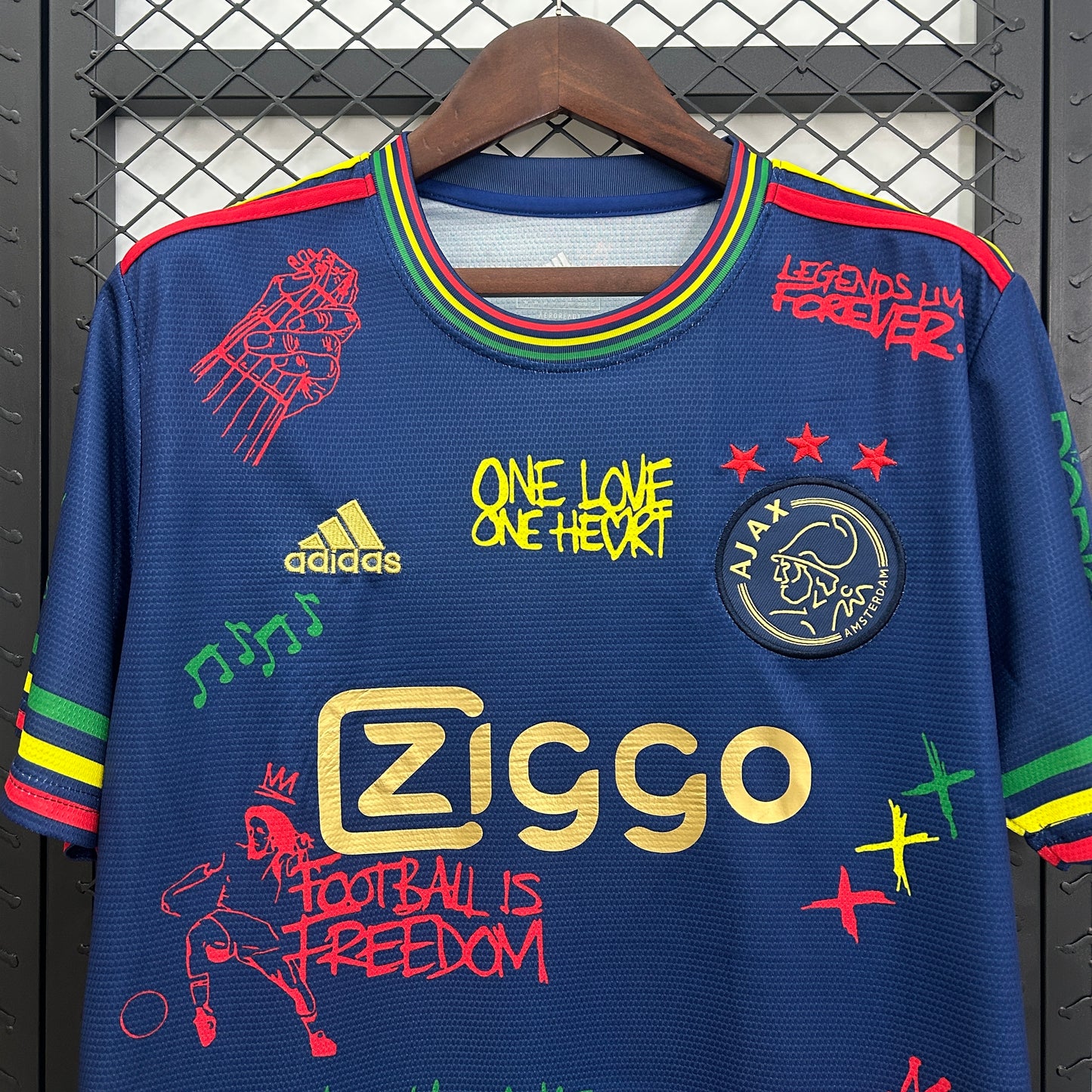 Ajax 2025/26 Conmemorativa especial