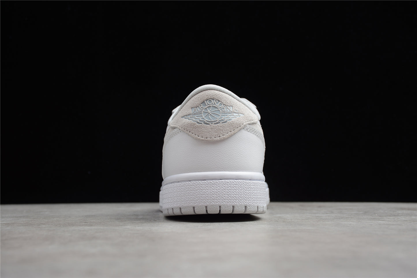 Nike Air Jordan 1 Low CZ0558-100