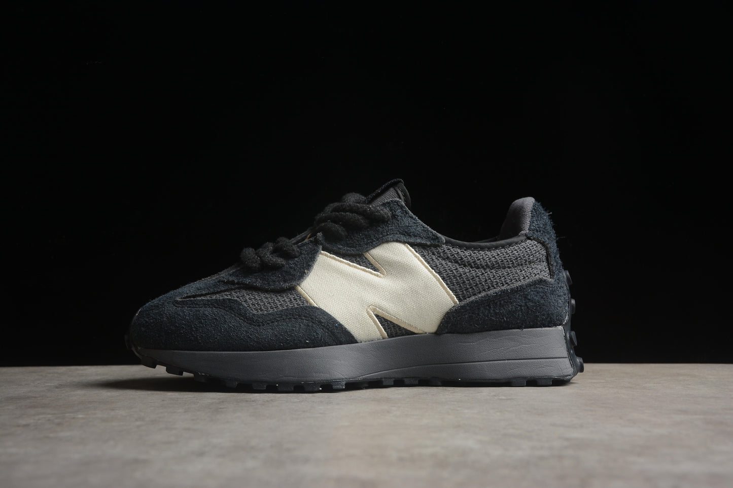 New Balance MS327 U327WVE