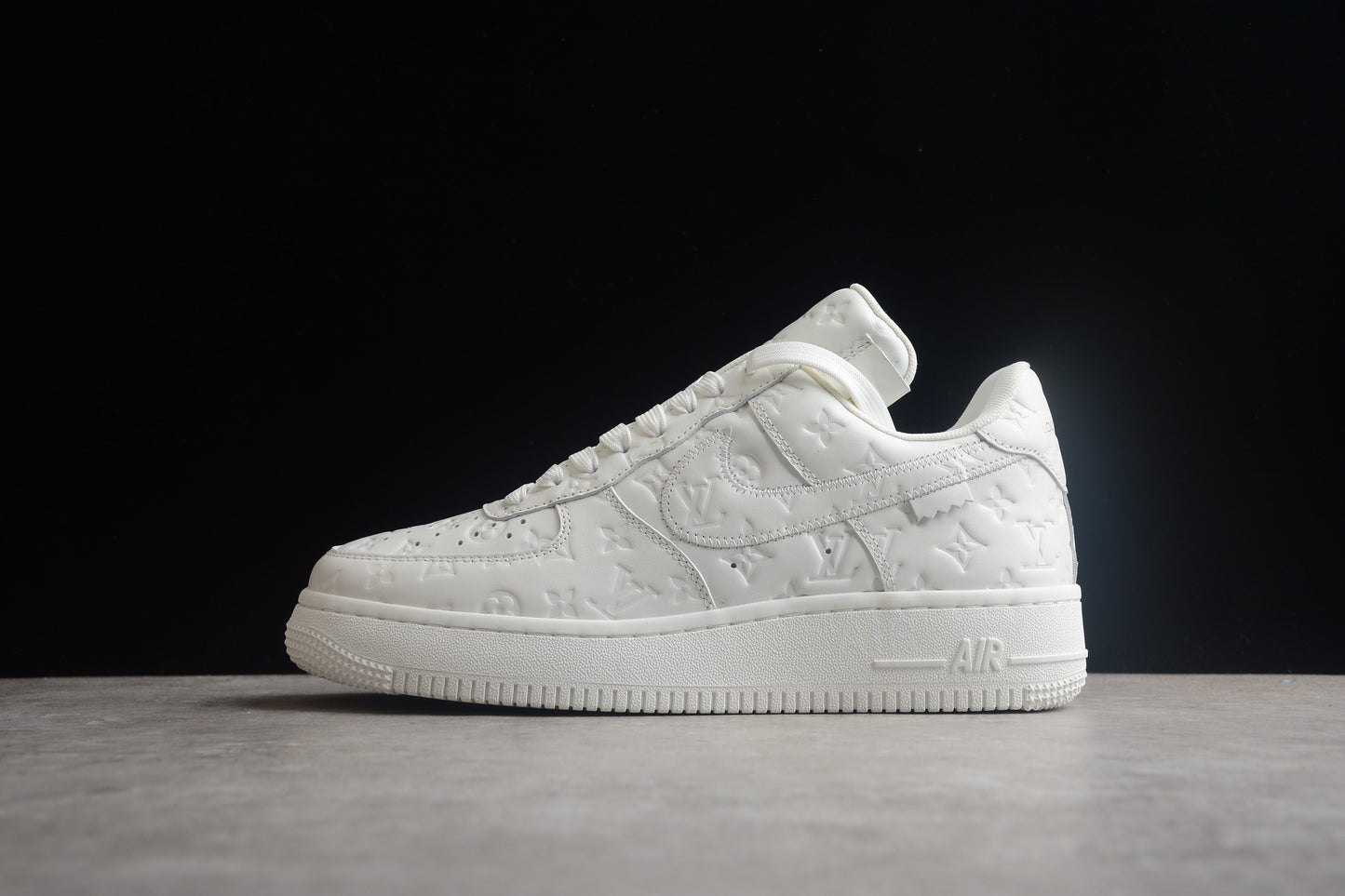 Louis Vuitton x Nike Air Force 1'07 LV8 Low White