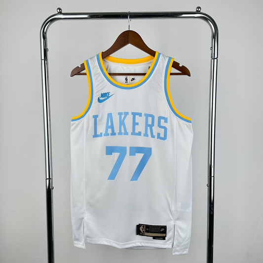 Los Ángeles Lakers 2024/25