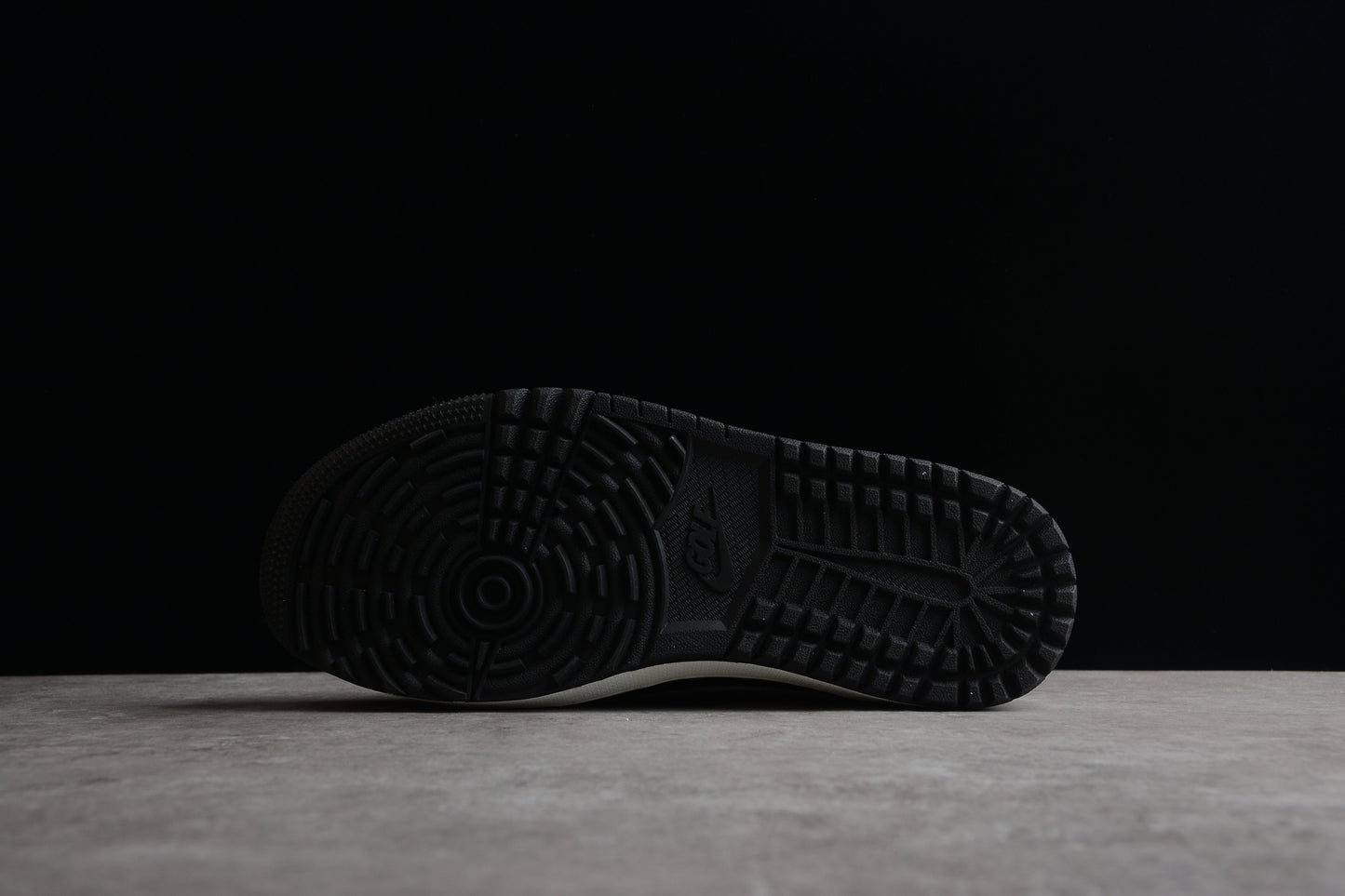 Nike Air Jordan 1 Low DD9315-001
