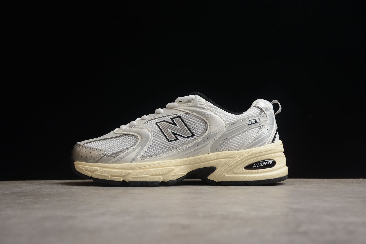 New Balance 530 MR530TA