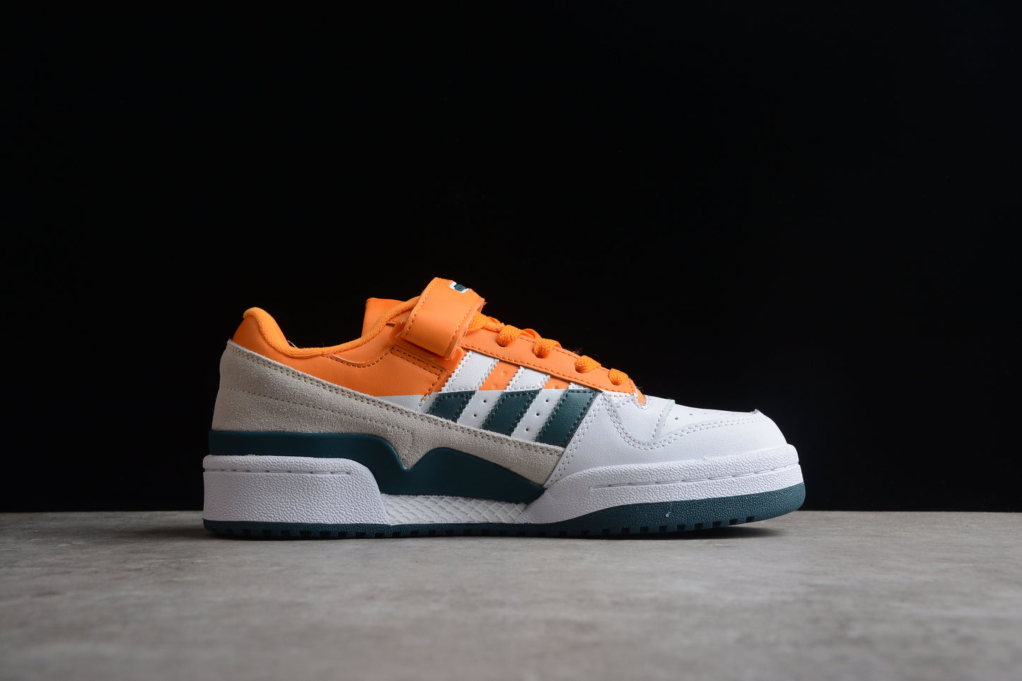 Adidas Forum 84 Low FY4970