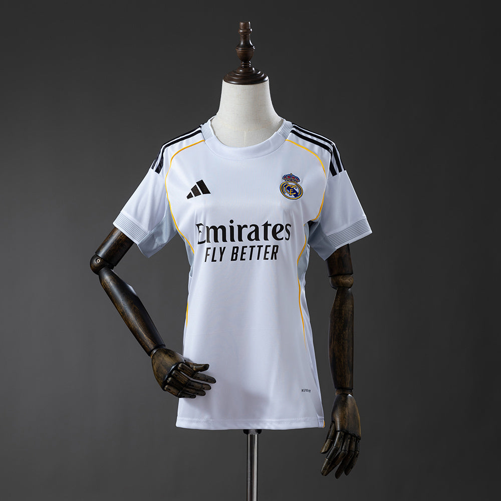 Real Madrid 2025/26 Home Femenina Fan Version