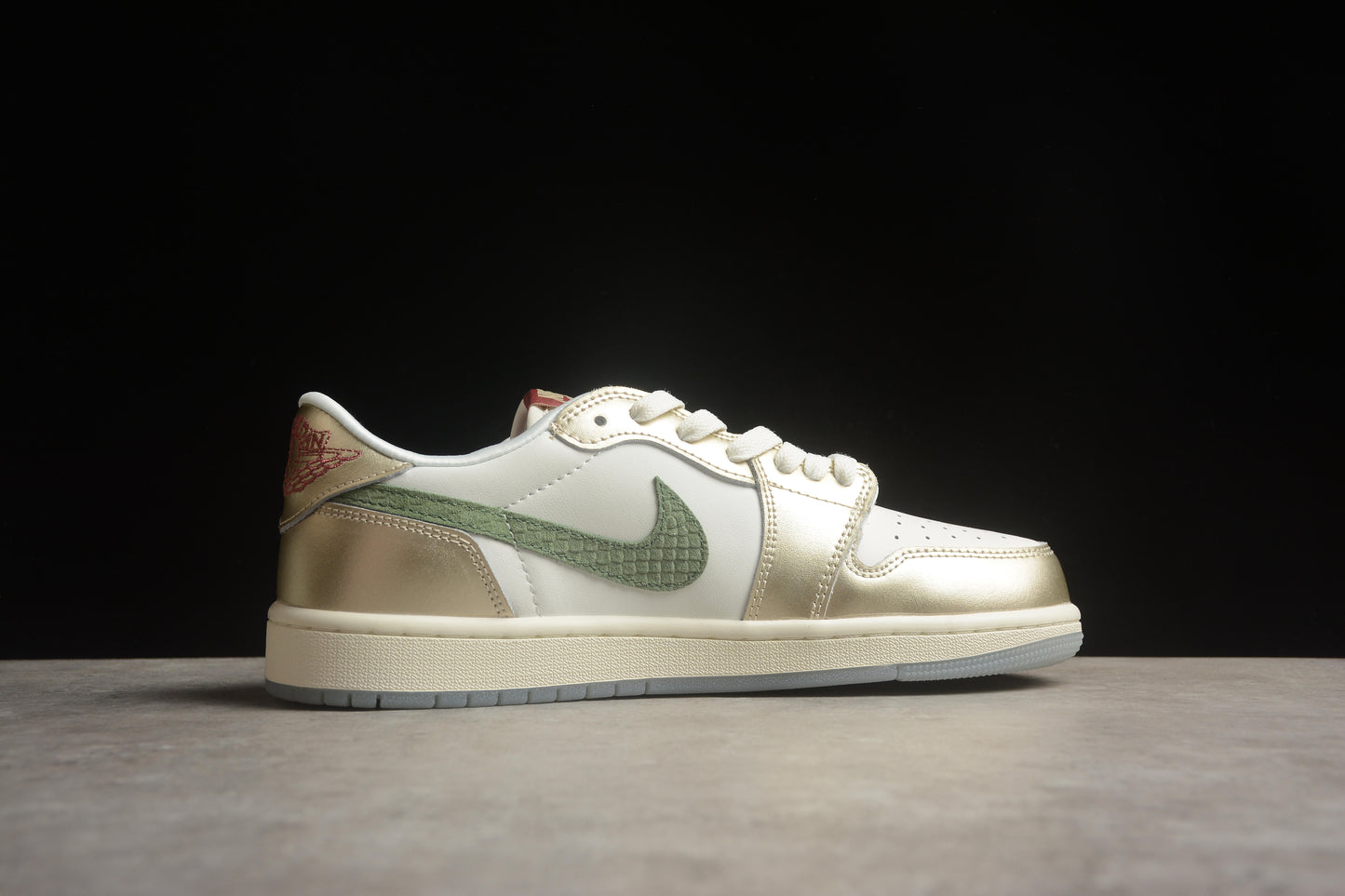 Nike Air Jordan 1 Low FQ6593
