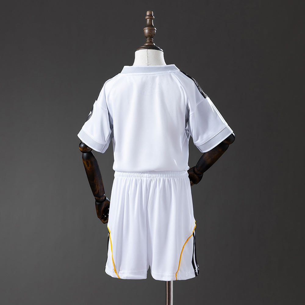 Real Madrid 2025/26 Home Kids Version