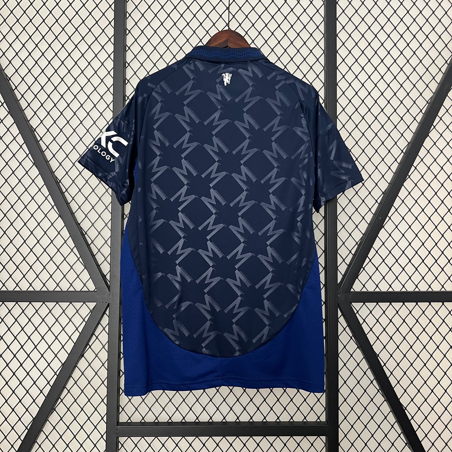 Manchester United 2024/25 Away