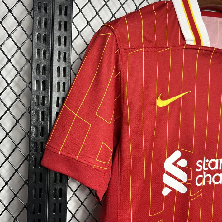 Liverpool 2024/25 Home