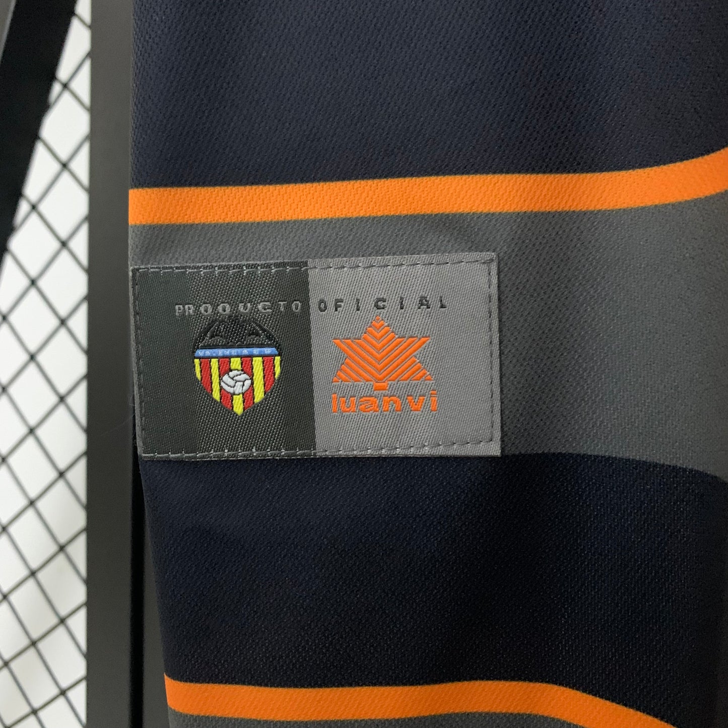 Valencia retro 1999/00 Away