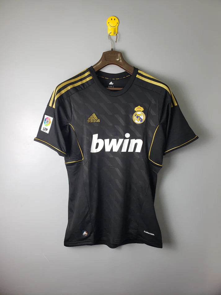 Real Madrid retro 2012 Away
