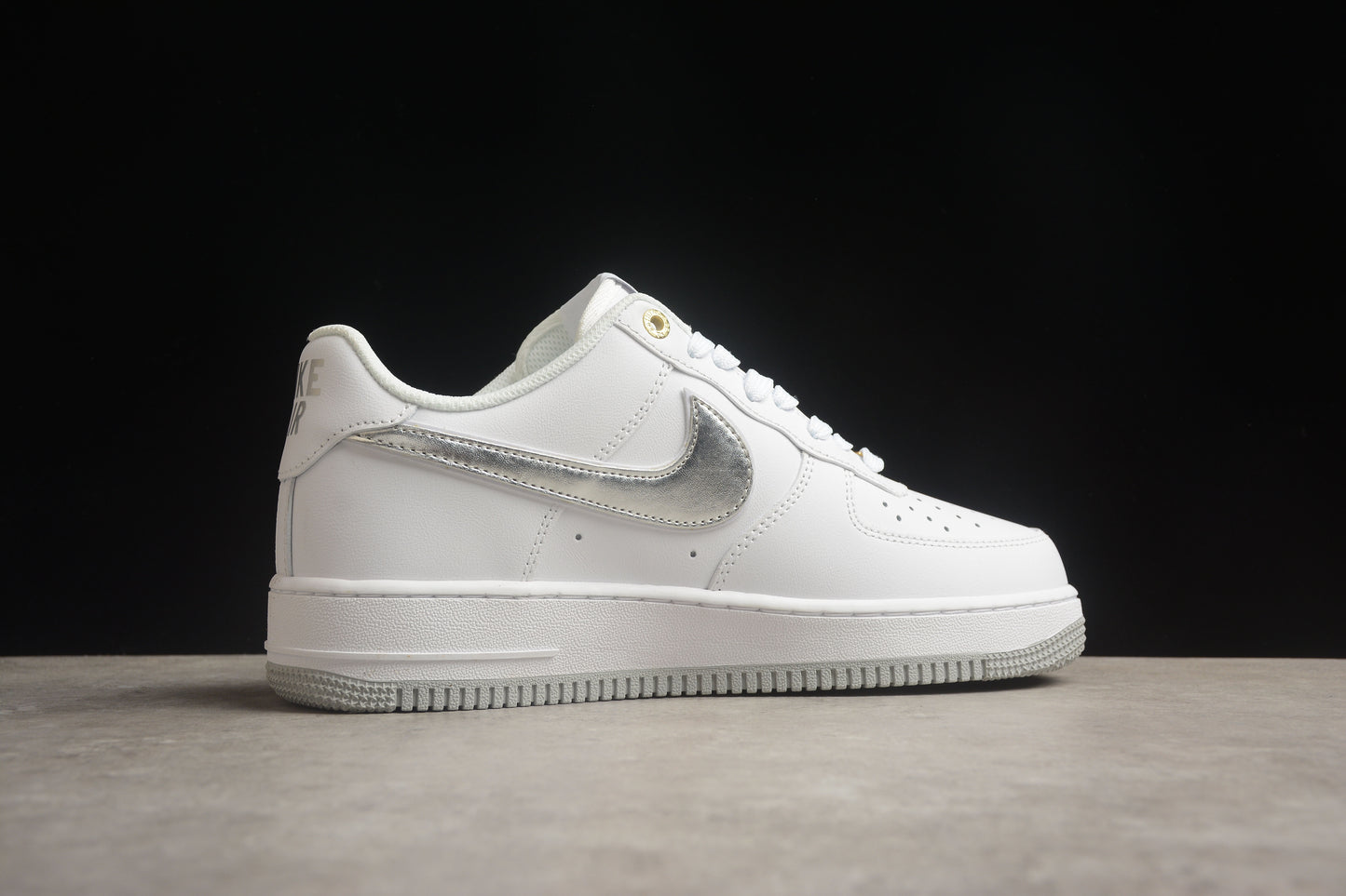 Nike Air Force 1 XP9688 760