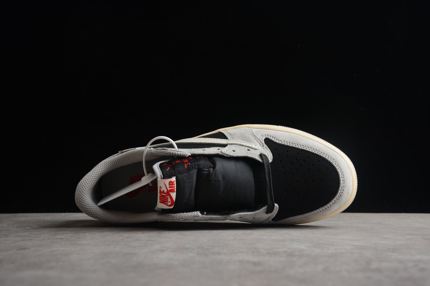 Nike Air Jordan 1 Low DM7866-010 x Travis Scott