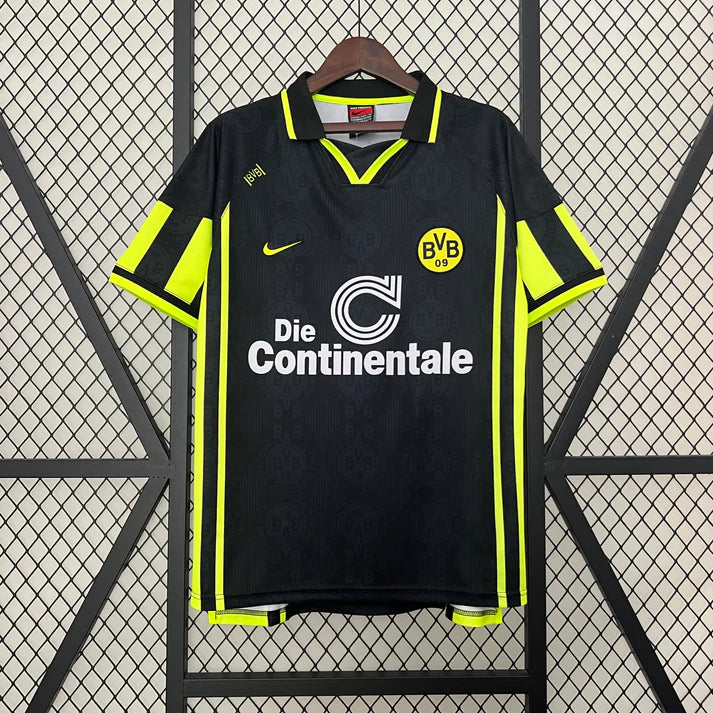 Borussia Dortmund retro 1996/97 Away