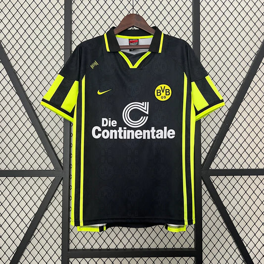 Borussia Dortmund retro 1996/97 Away